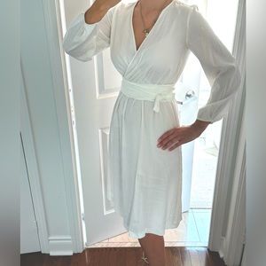 Massimo Dutti mid length white dress size 6 (S/M)